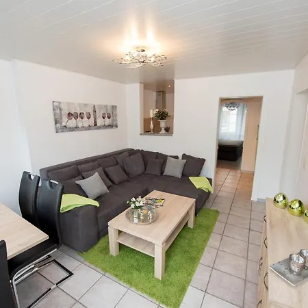 Apartament Feriendomizil Am Moselufer Zell an der Mosel Zewnętrze zdjęcie