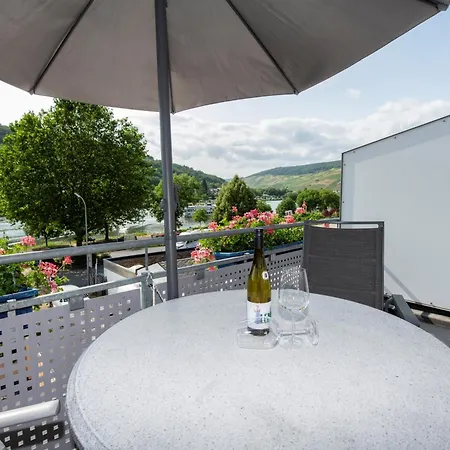 Apartament Feriendomizil Am Moselufer Zell an der Mosel Zewnętrze zdjęcie